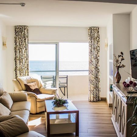 Beachfront Apartment In Fuengirola With Sea Views Esterno foto