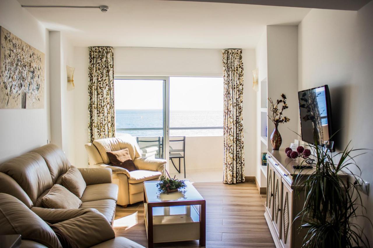 Beachfront Apartment In Fuengirola With Sea Views Esterno foto